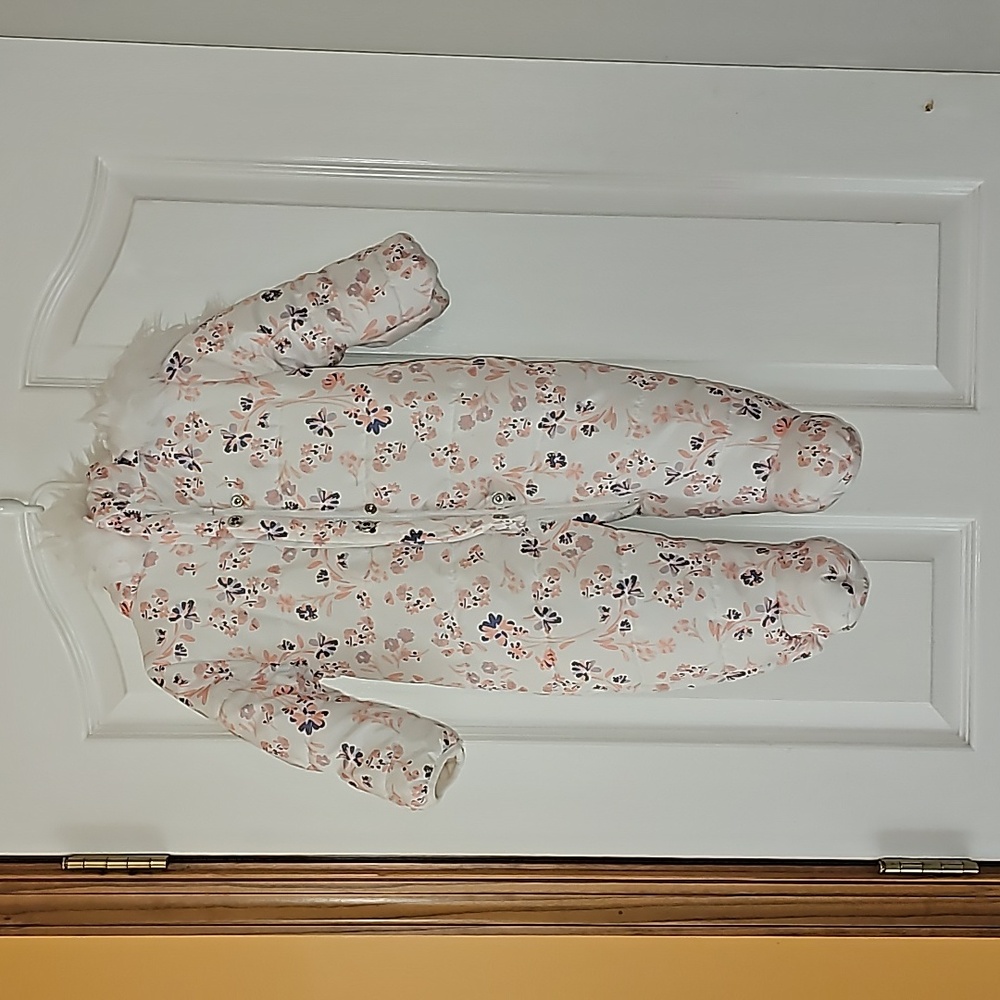 Jessica Simpson 6-9 month snow suit